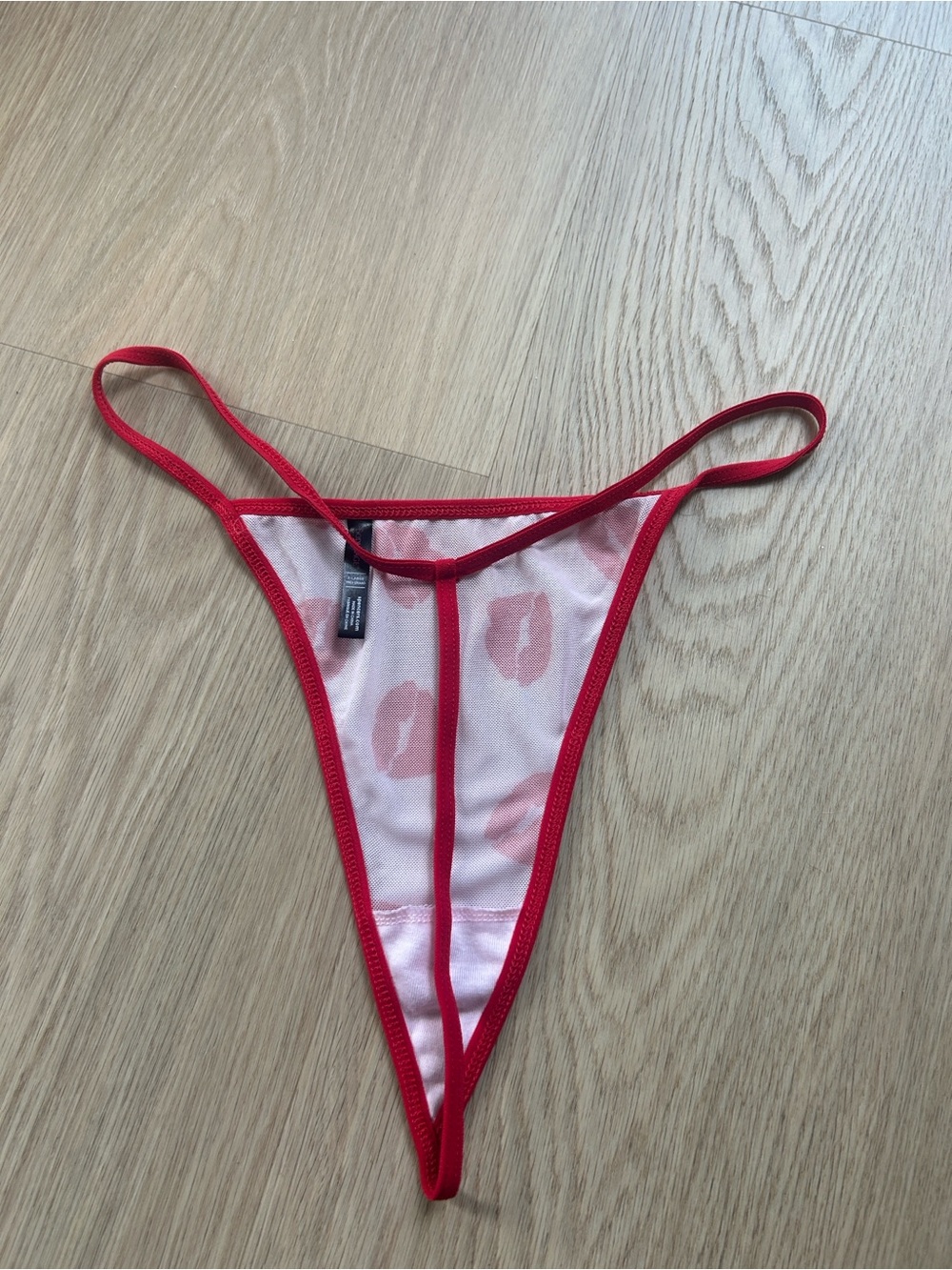Body Rage Kiss Lips Print Mesh Thong Panty XL - Picture 2 of 4